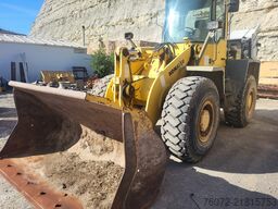 Komatsu WA270-3