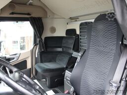 Mercedes-Benz Actros 2548 Koffer Retarder Schlafkab Kühlbox