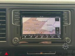 Volkswagen Transporter 2.0 TDI Bulli 150PK Leer Carplay PD...