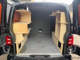 Volkswagen Transporter 2.0 TDI Bulli 150PK Leer Carplay PD...