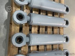 Menzi Muck Cilinders