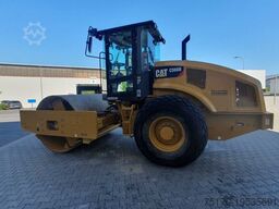 CATERPILLAR CS66B Walzenzug / 2017 / nur 630h! / Klima