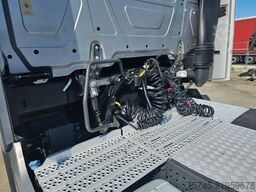MERCEDES-BENZ ACTROS 1846 * 2X NEBENANT. * ADR * ACC * 2X VORH