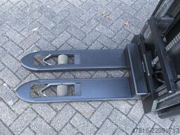 TOYOTA SWE140