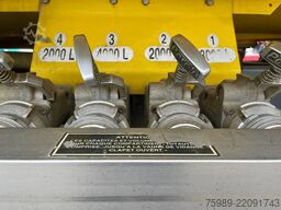 Renault Midlum 220 11000 Liter, 4 camers, fuel tank