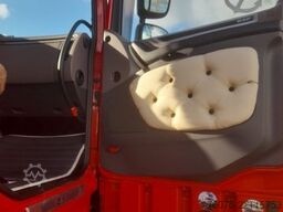 DAF XF 480 FAR BDF Intarder 1 Bett