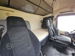 MERCEDES-BENZ ACTROS 1843