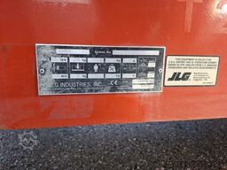 JLG 660SJ