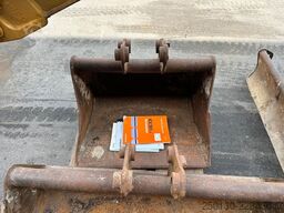HITACHI EX30-2 Excavator *2 Löffel* *1 Schaufel*