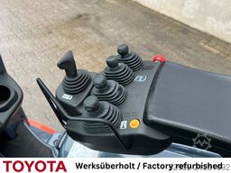 Toyota 8 FBE 16 T / Akku überh.!