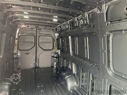 MAN TGE 3.180 Kasten L5H3 4x4 ACC LED NAV SITZHZ