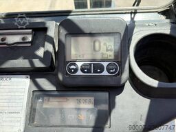 Toyota 02-8FGF25 2500 kg LPG heftruck