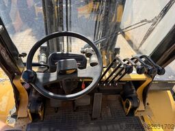 CATERPILLAR DP45 Diesel / Seitenschieber + Zinkenverstellung