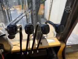 CATERPILLAR DP45 Diesel / Seitenschieber + Zinkenverstellung