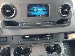 Mercedes-Benz Sprinter 317 CDI Kasten Regalausbau