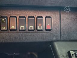 MERCEDES-BENZ 517 Lord Comfort XXL Vorlauffahrzeug 23 SS