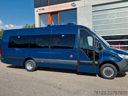 MERCEDES-BENZ 517 Lord Comfort XXL Vorlauffahrzeug 23 SS