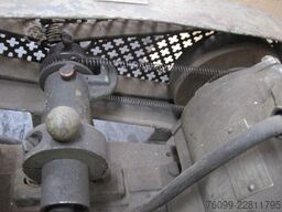 Matra Ventilschleifmaschine mit Doppelkonus-S.
