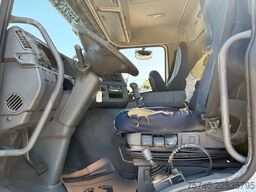 Volvo FM 12.480 + 6X4 + manual + spring + retarder