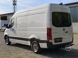 Mercedes-Benz Sprinter 319 L2H2 V6 3,0L AHK-3,5T Kamer
