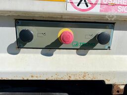 Mercedes-Benz ECONIC 26-29