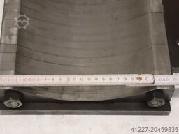 unbekannt Radius 132,5 mm