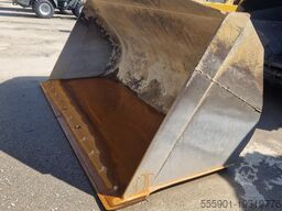 Komatsu WA380 – 5H