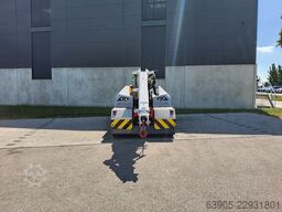 JMG MC 130S