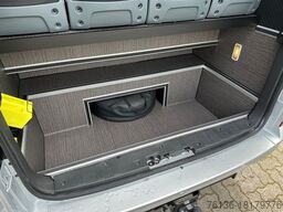 VOLKSWAGEN Crafter 21+3 Bus Automatik LED Klima Heizung