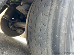 SCHMITZ SCB S3B KüHLAUFLIEGER, TK SLXE 400, LIFTACHSE, DOPPELSTOCK, BLUMENBREITE