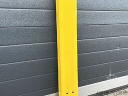 Höhe: 970 mm/ Innenbreite: 970 mm (inkl. Schaumstoff)/ gelb