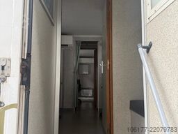 Renault Midlum 220 MEDISCHE VRACHTWAGEN /CAMION MEDICAL...