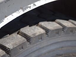 Mercedes-Benz Actros 1932