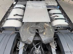 VOLVO FH 13.460 ONLY 661.000 KM FULL SPOILER 2X TANKS