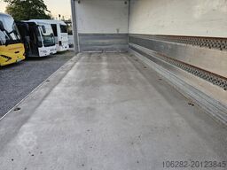 Volvo FL280 18 Tons Full side Opening Hebebühn