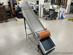 Conveyor belt for scraps from guillotine M-Fordersysteme
