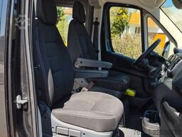 Opel Movano Mobility Airline Boden Rolli