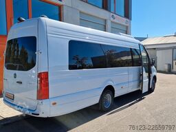 MERCEDES-BENZ 517 Lord Comfort XXL Vorlauffahrzeug 23 SS