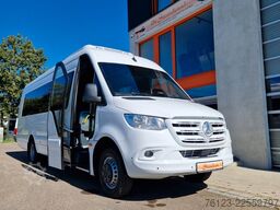 MERCEDES-BENZ 517 Lord Comfort XXL Vorlauffahrzeug 23 SS