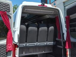 MERCEDES-BENZ 517 Lord Comfort XXL Vorlauffahrzeug 23 SS