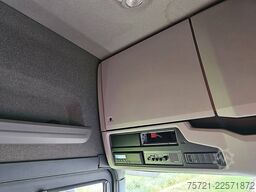 SCANIA R450 6x2*4