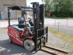 Manitou ME 425 C 2,5 t Elektro
