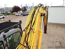 Kobelco/NEW-Holland E305