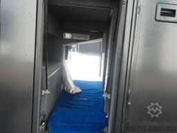 VAN HOOL T917 Acron, 63 Sitze