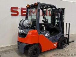 Toyota 11027 - 06-8FG20F