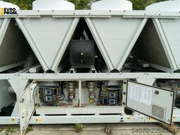 Used Industrial Chiller CARRIER - 890 kW | With warranty
