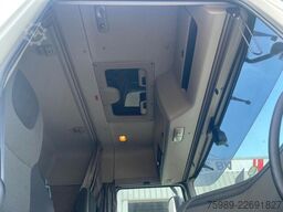DAF XF 460 Retarder.  Nice French truck