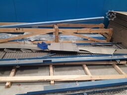 Prima Power Schrottförderer ehem. an LaserNext 1530