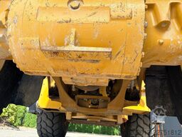 CATERPILLAR 950M Radlader mit Schaufel 2.062 BTH