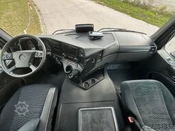 MERCEDES-BENZ Arocs 2545 Kipper/Kran/6x4-4/Lenkachse/128 tkm